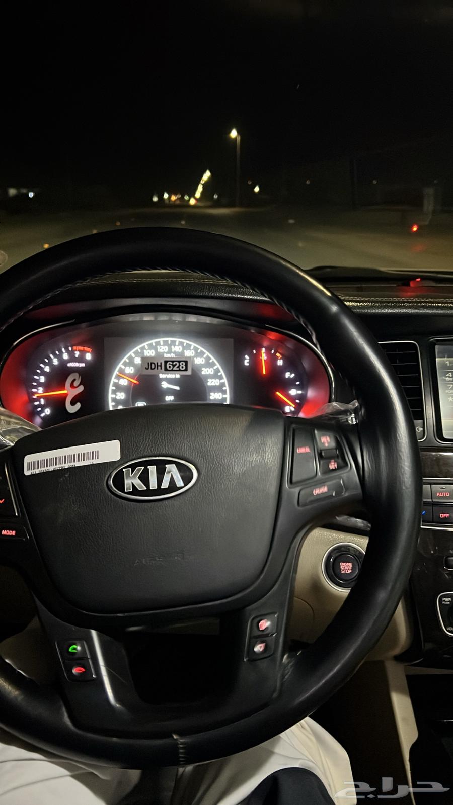 كيا كادينزا 2014 للبيع فل كامل64381906296705111
