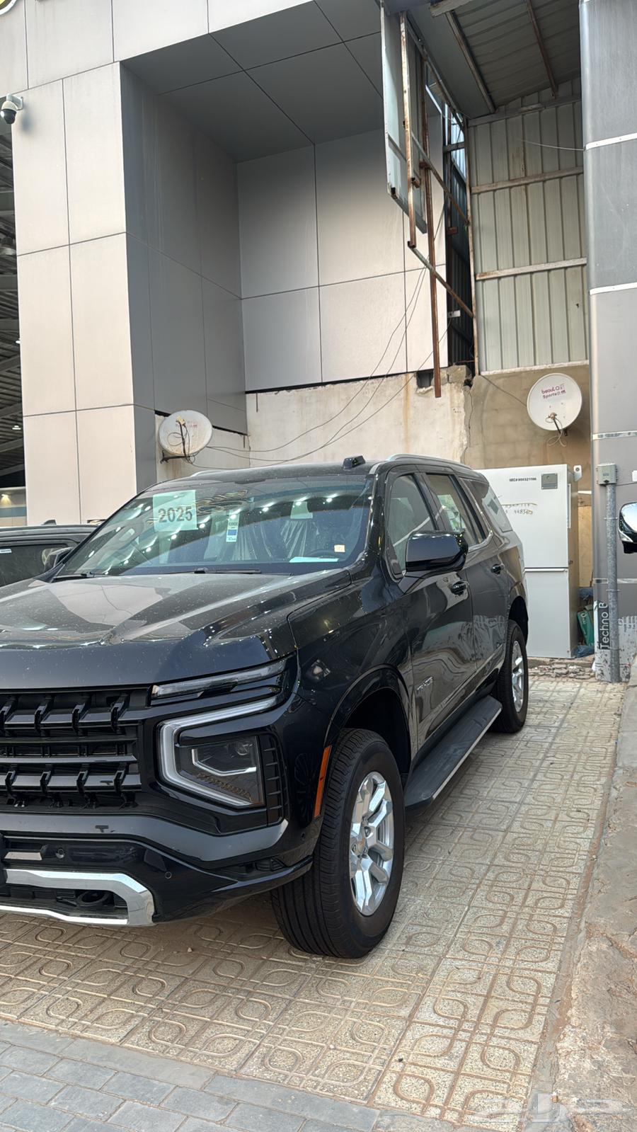 Tahoe LS 2025 Model (Double)64382624643329111