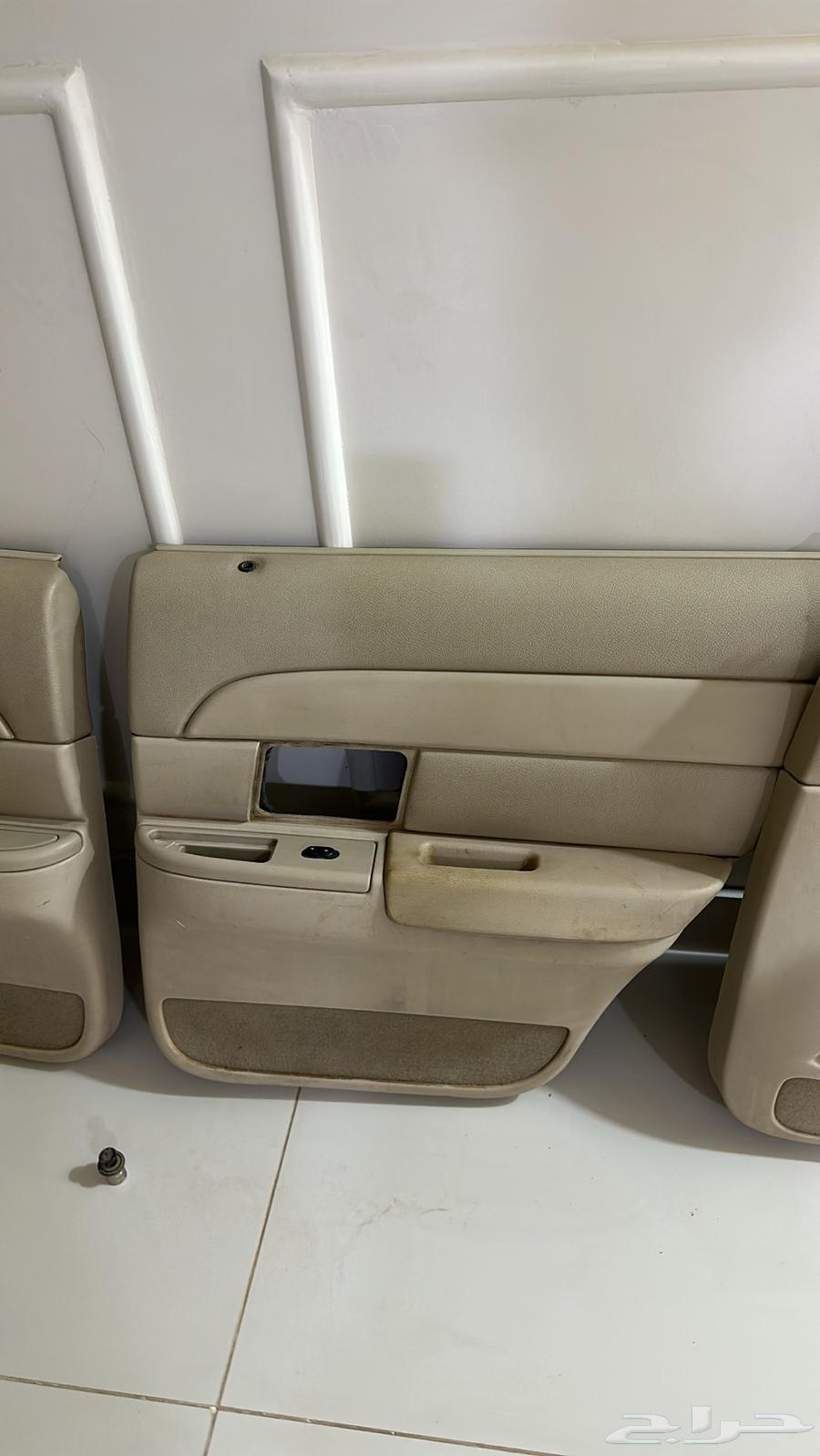 قطع داخليه فورد فكتوريا64383664053379112