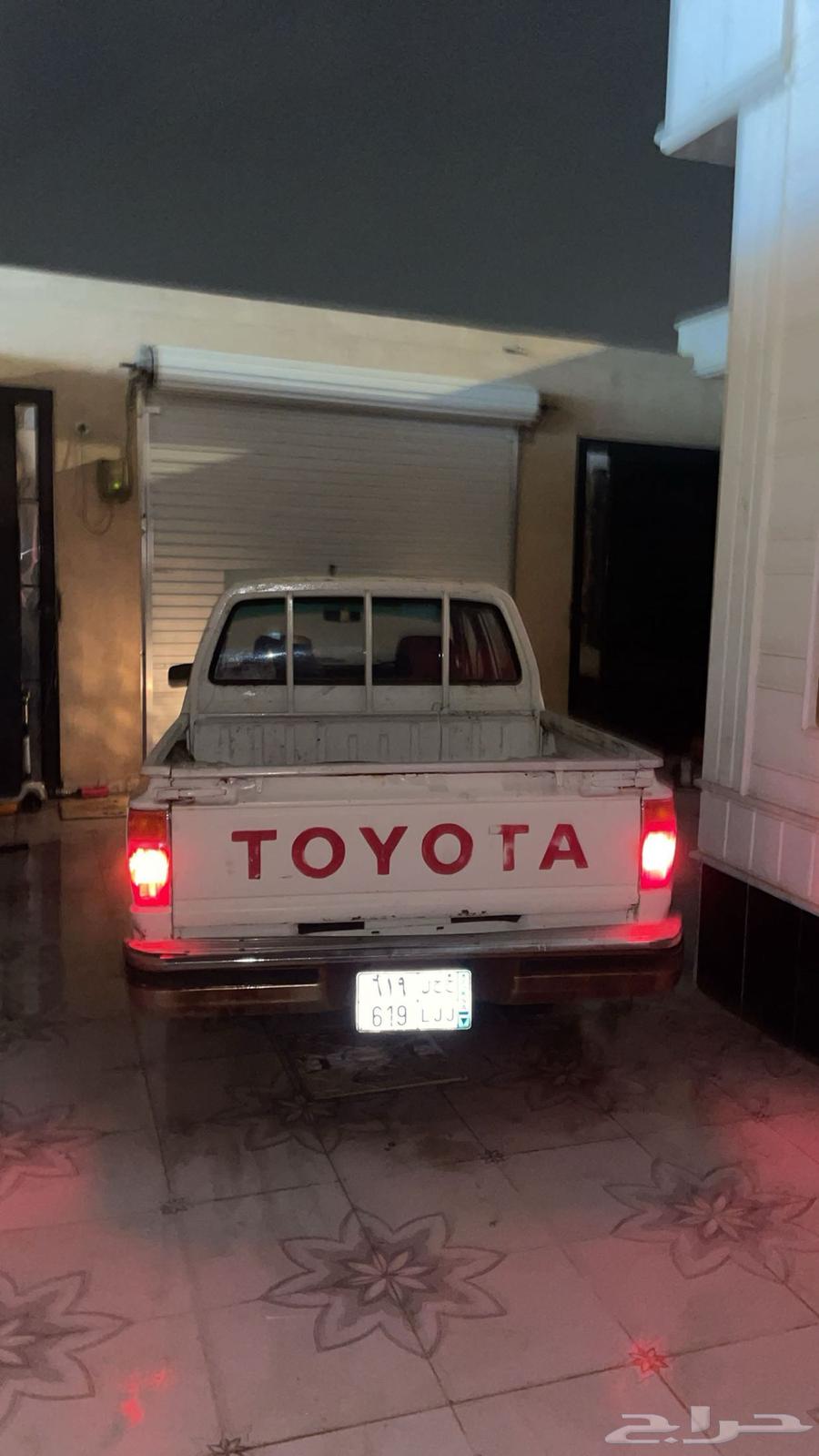 للبيع هايلوكس 8864384731182721112