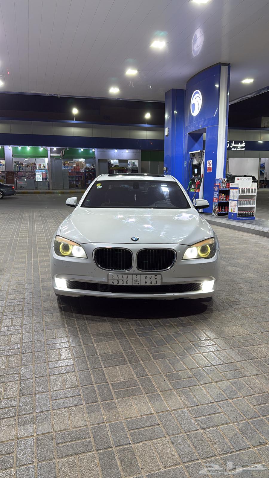 بي ام دبليو74064372565157122110