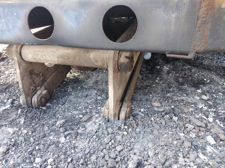 Futon Glab Box with Chassis and Piston64373551184642112