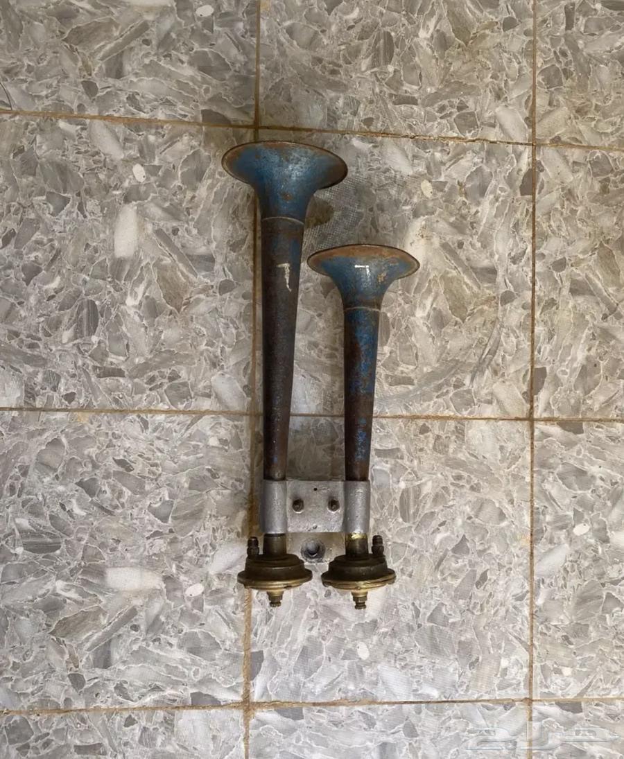 بوري يوناني اصلي ابوسواره محاقين للبيع64381384069762110