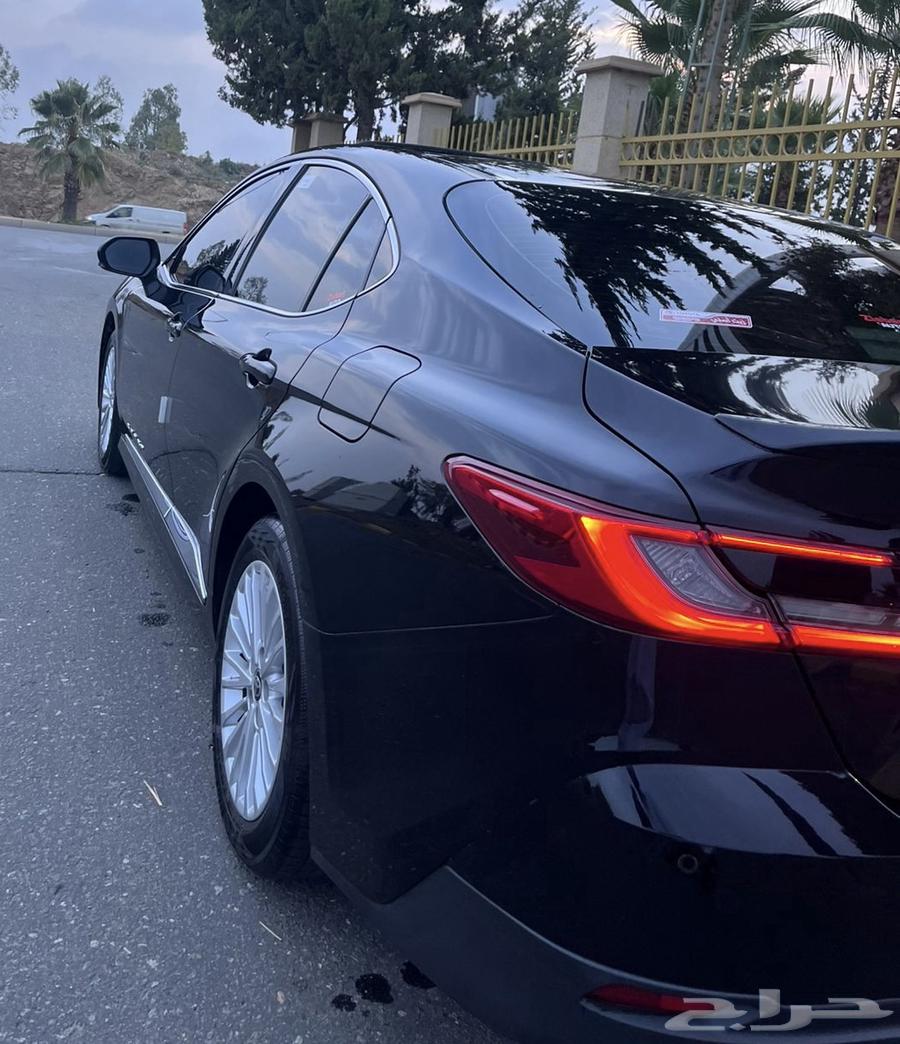 كامري LE 2025 بنزين64382541577987113