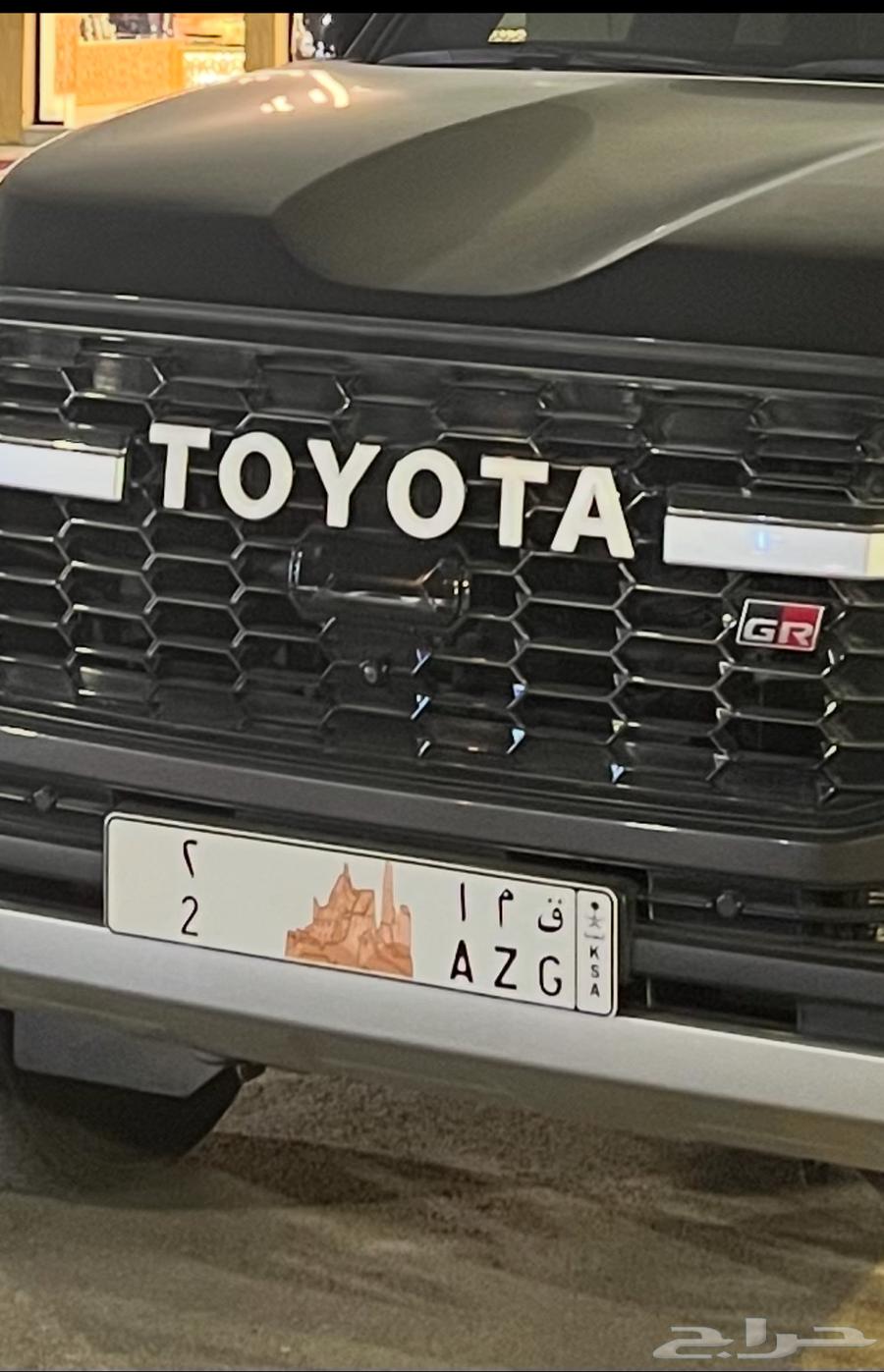 لوحة مميزة للبيع خصوصي64382873535361110