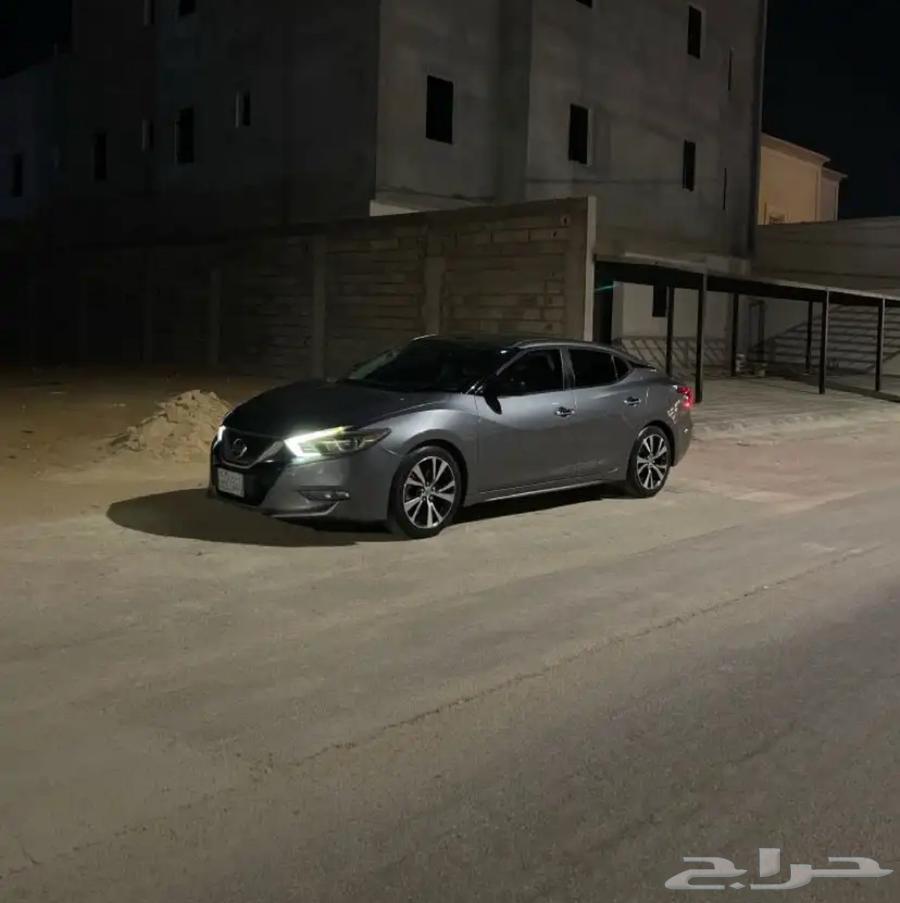 Maxima 201664381630095363111