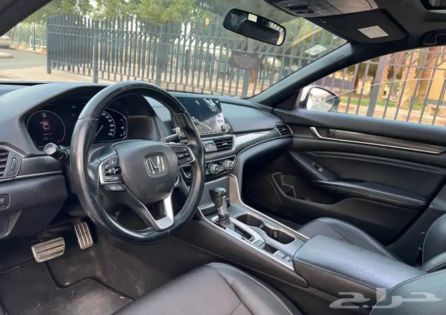 هوندا أكورد2018 فل كامل64380847097218114