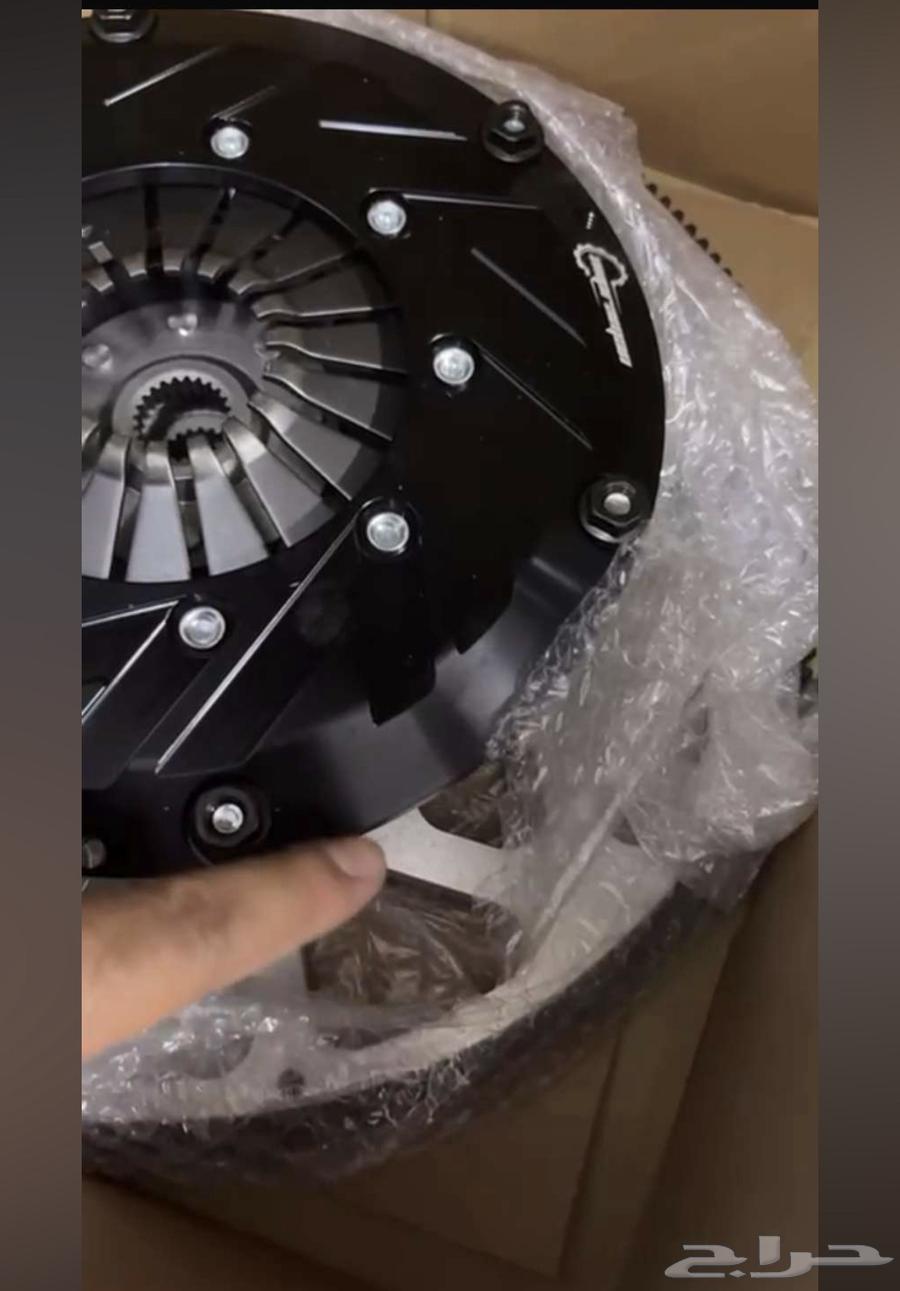 McLoud clutch riding on a Patrol machine with caps64378847561091112