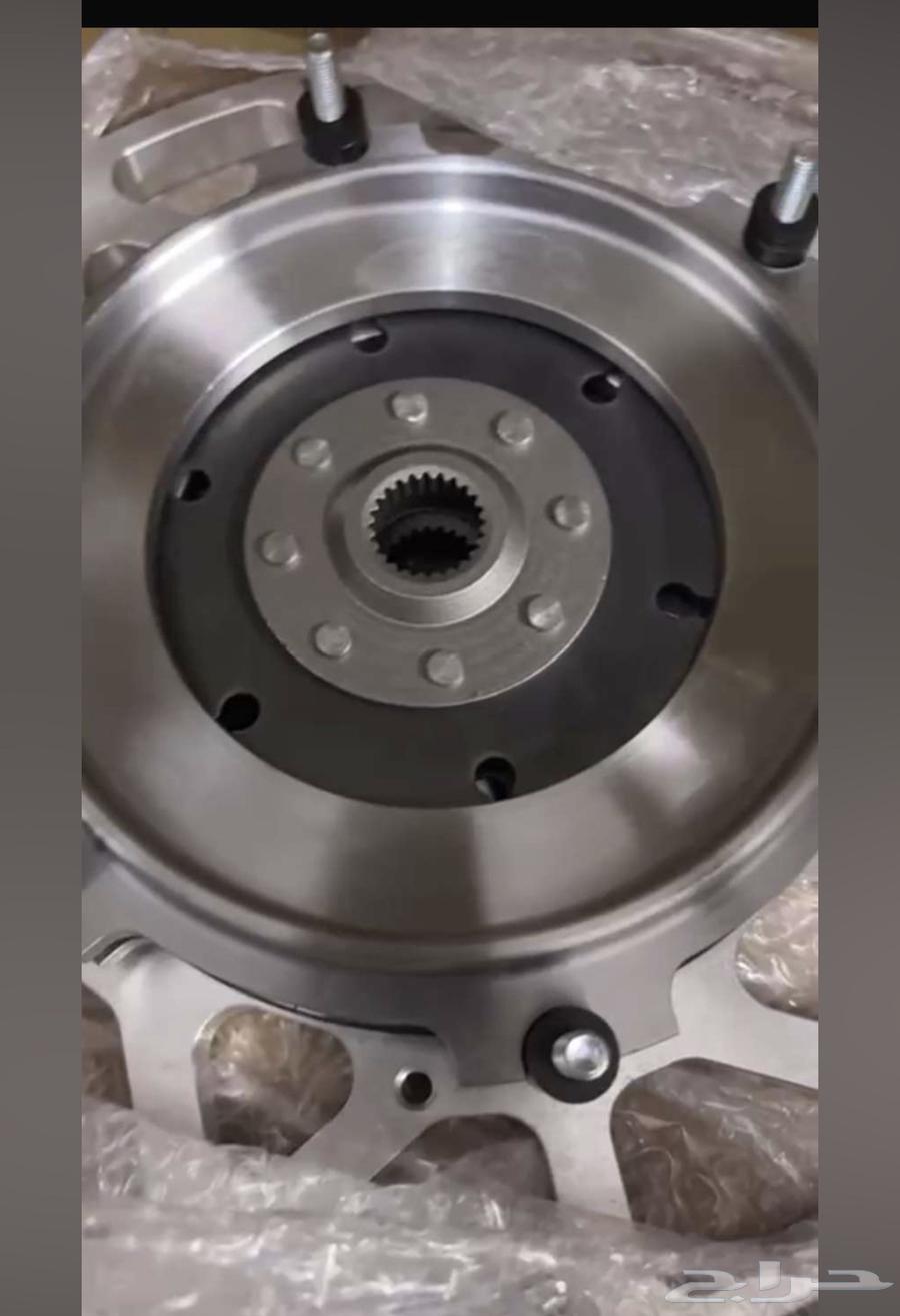 McLoud clutch riding on a Patrol machine with caps64378847561091111