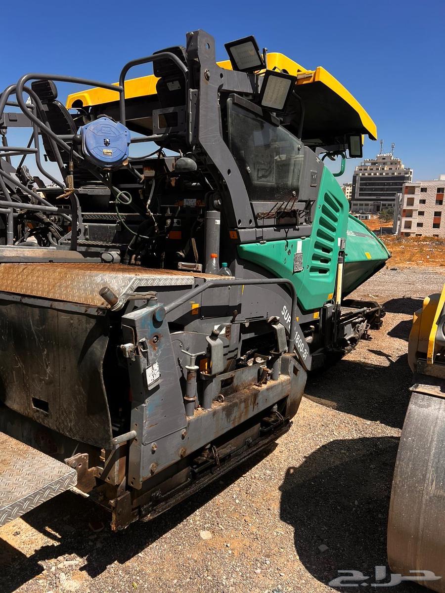 Asphalt Paver Model 2016 with Screeds Complete 1820 Working Hours64373194716289112