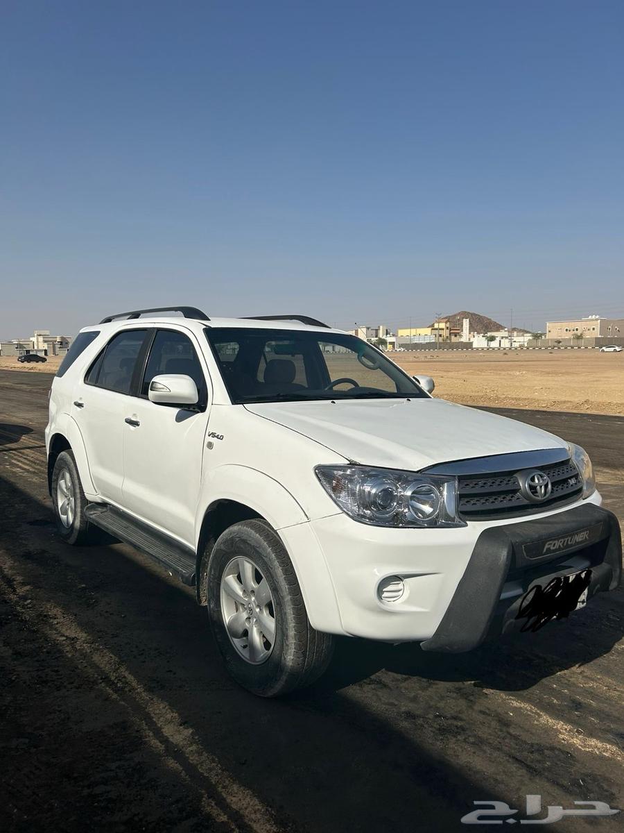 Fortuner 2011 Full V6 Automatic64376959380225110