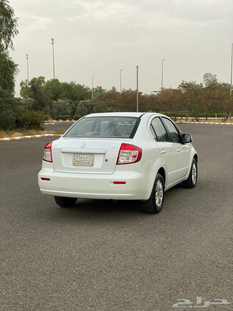 سوزوكي SX4 قير عايدي نظيفة جدا64384702939139111