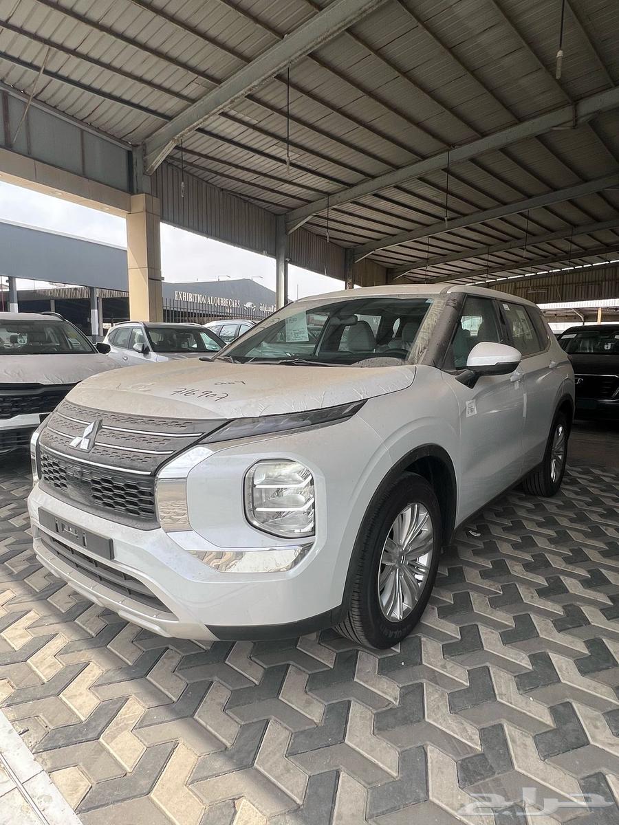 متسوبيشي أوتلاندر 2025 مدلاين 7 مقاعد دبل بالنقد والتقسيط64382059143939113