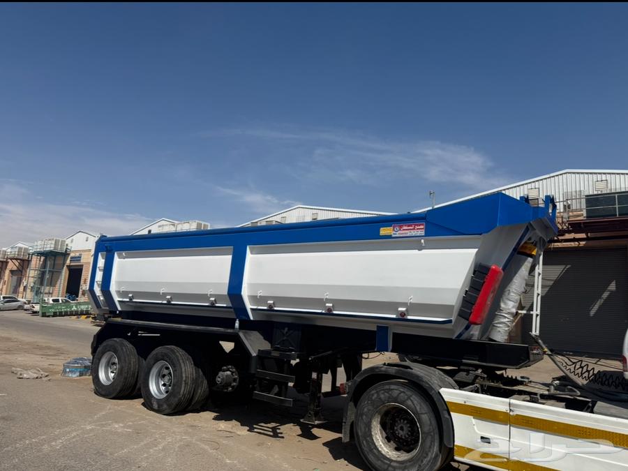 Three-Axle Tipper Box64378701740417111