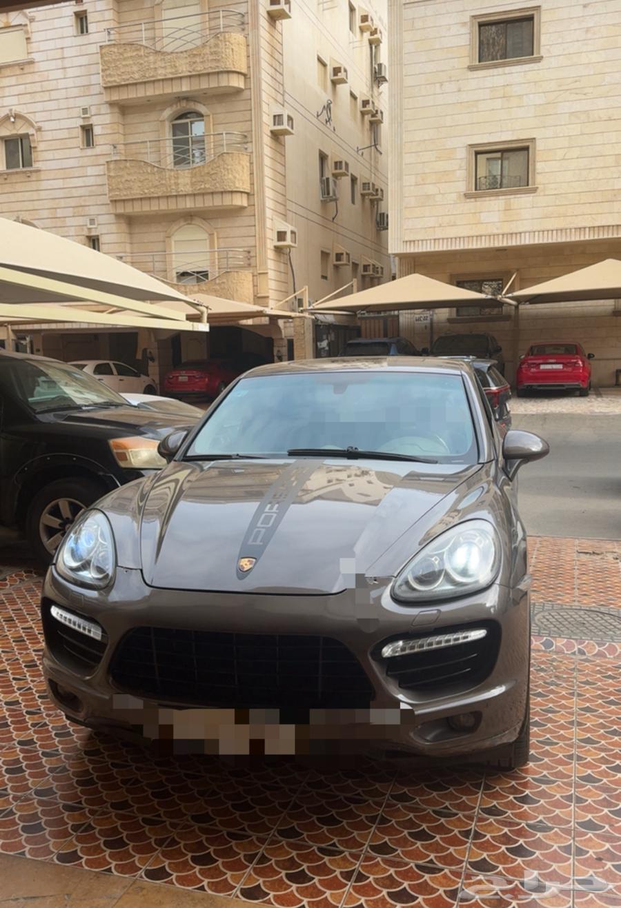 Porsche Cayenne Turbo 8 Cylinder Twin Turbo 201164380957801603110