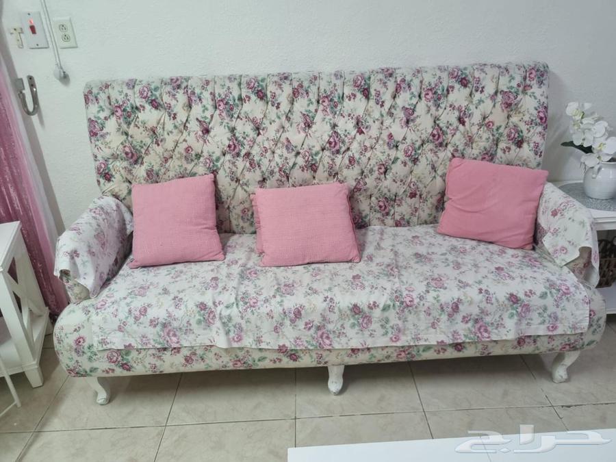 7-seat sofa set in excellent condition64158065259011111