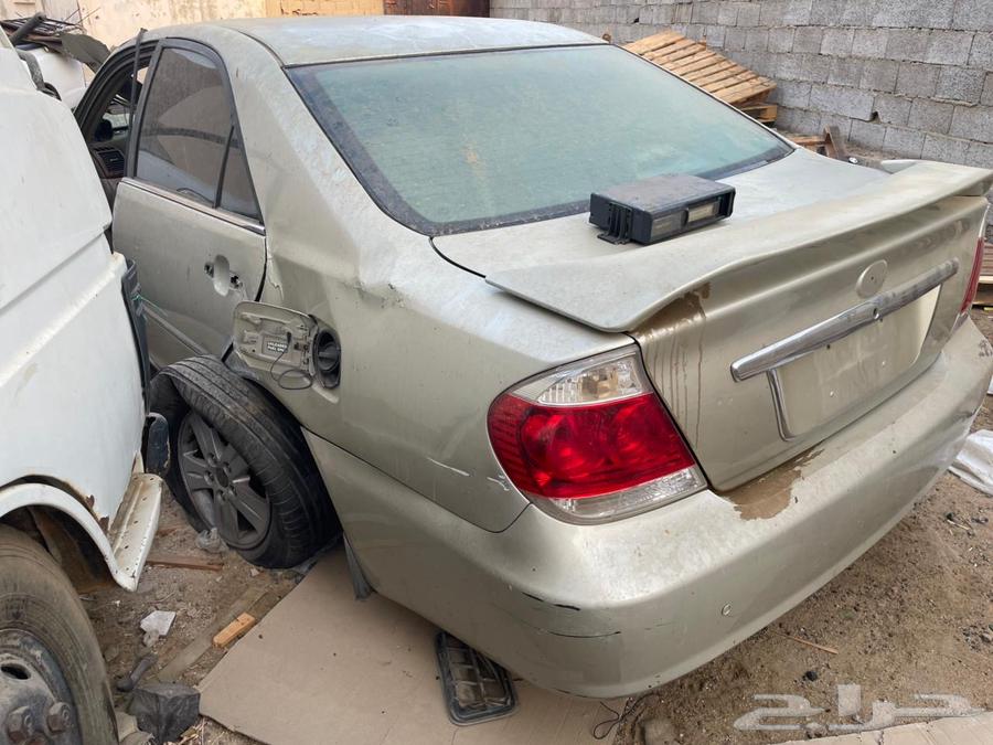 كامري 2006 مصدومه لبيع البيع لاعلى سومه64374495264130114