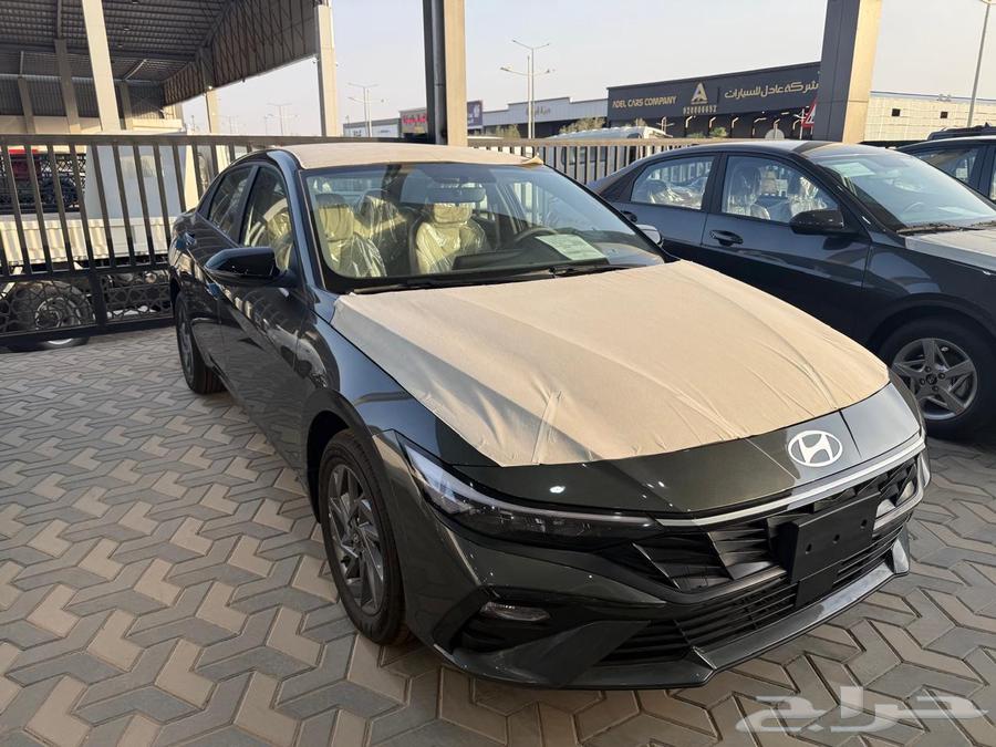 Hyundai Elantra Smart and Smart Plus 202564379239103746111