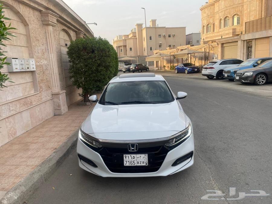 هوندا اكورد 201864382293632001113