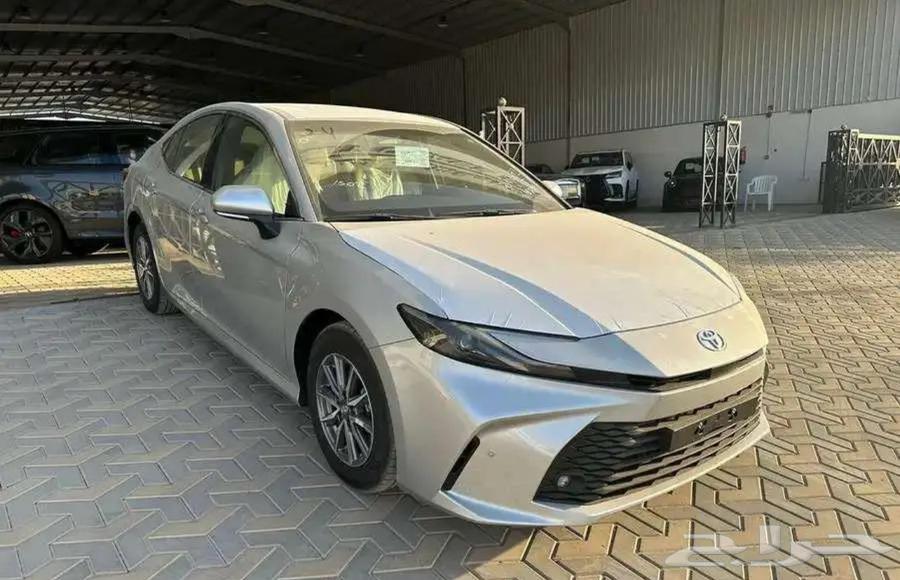تايوتا كامري 2025 كااش واقصاد بأقل هامش ربح64374671291138112