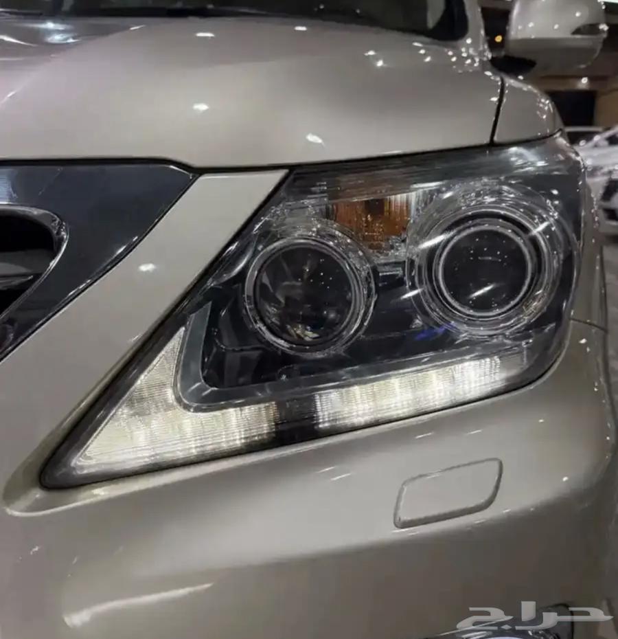 Lexus LX570 2014 Model, Nearly New64377870588162114