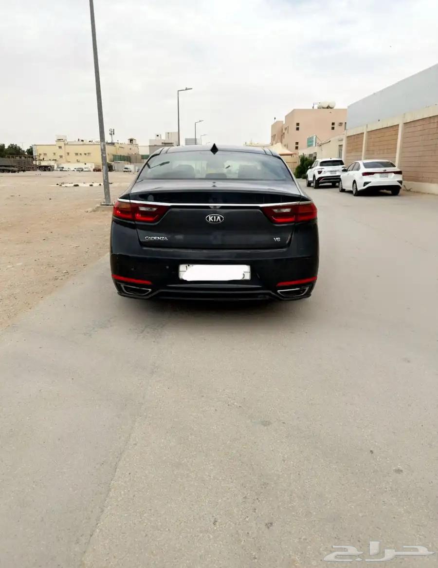 كيا كادينزا نص فل 201864375392881411112