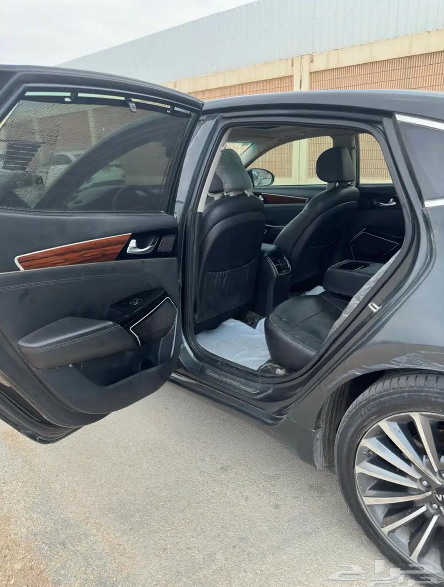 كيا كادينزا نص فل 201864375392881411113