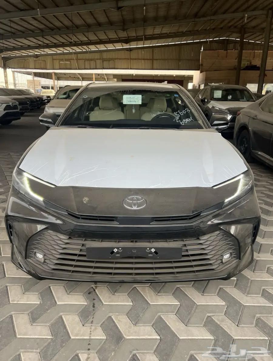 تويوتا كامري 2025 E Plas هايبرد بالنقد والتقسيط64380595240834111