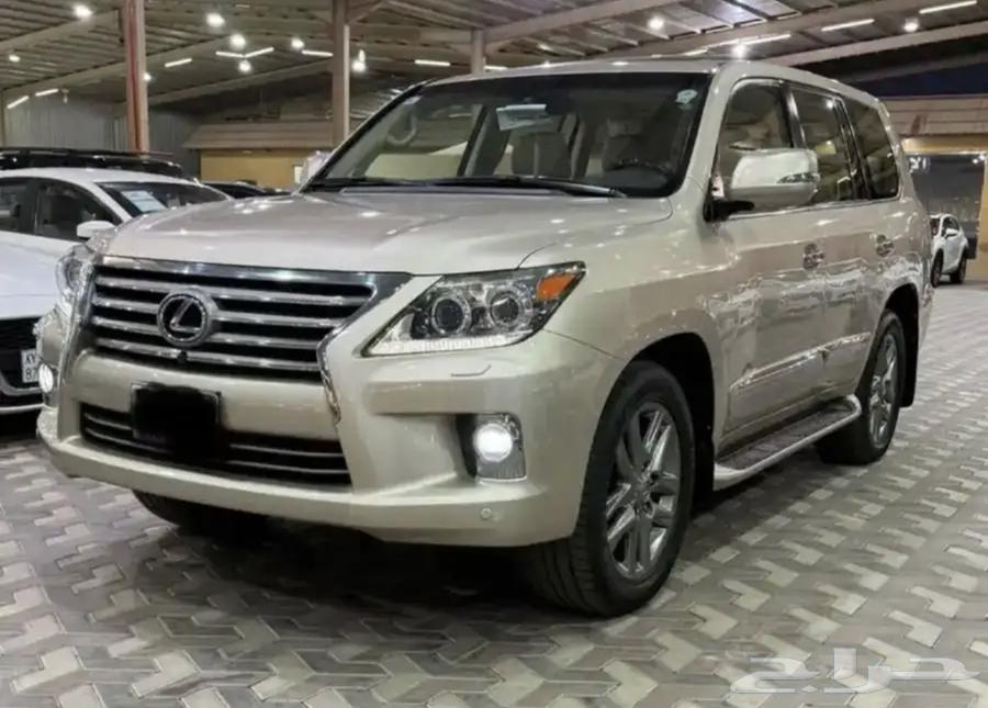 Lexus LX570 2014 Model, Nearly New64377870588162111