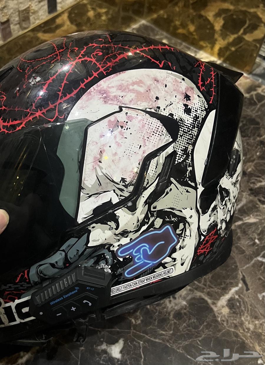 خوذة ايكون معى سماعه64382624620803112