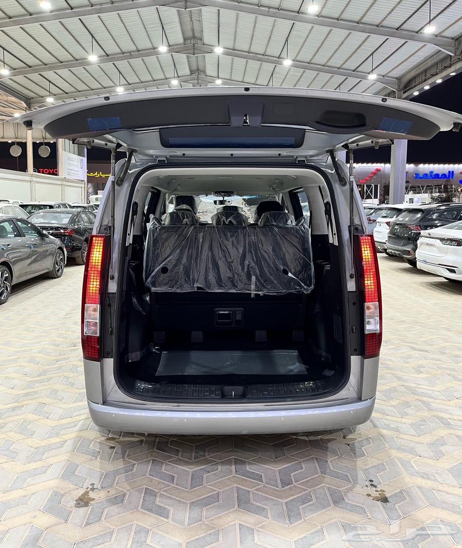 هيونداي ستاريا 9 راكب ديزل أوتوماتيك موديل 202564375008252547114