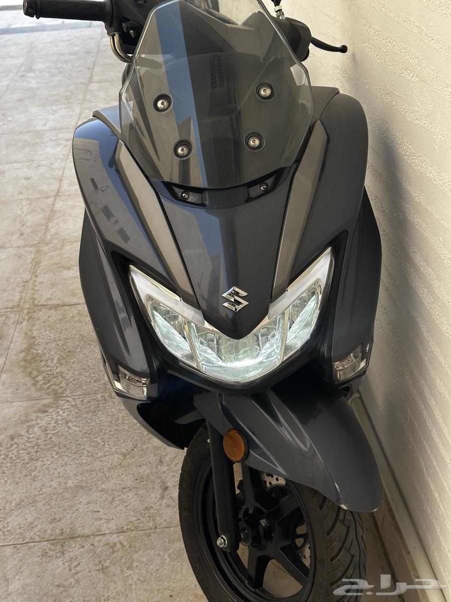 دباب بطه او عجيب سوزوكي بيرقمان EX 2024 ممشى 4000km64384064833667113