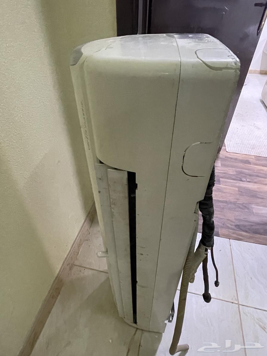 مكيف سبليت Voltas -نظيف64154113484290110