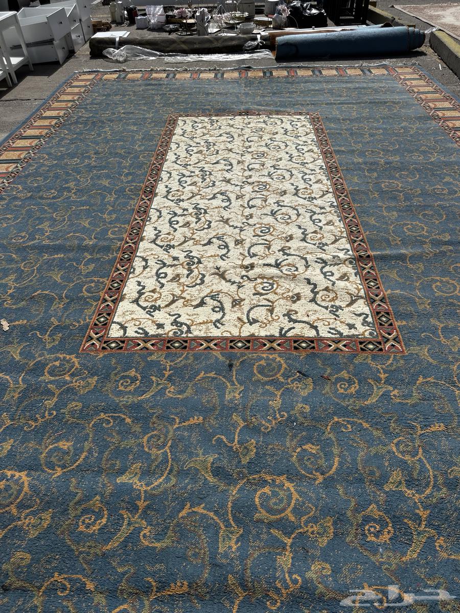 للبيع سجاد بسعر رخيص جدا64147537129473114