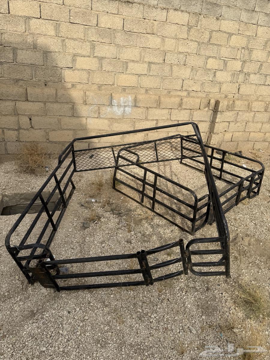 Two Hilux rims for sale, two Changan rims for sale, in good condition64373107254913111