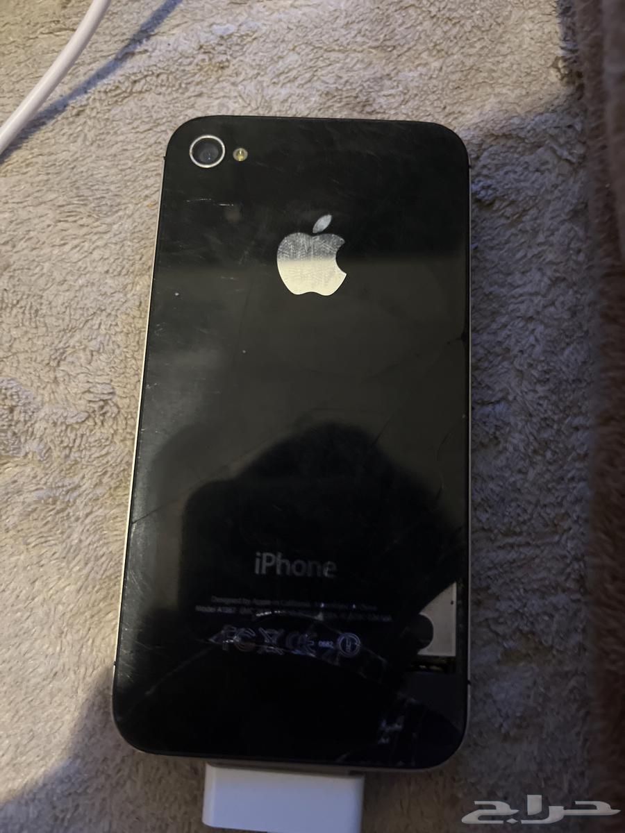 Clean iPod I've had for 4 years, clean64151125076995111
