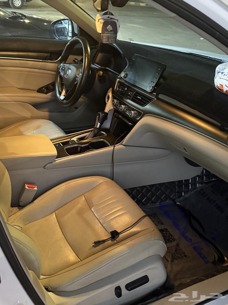 Accord 201964384465393667113