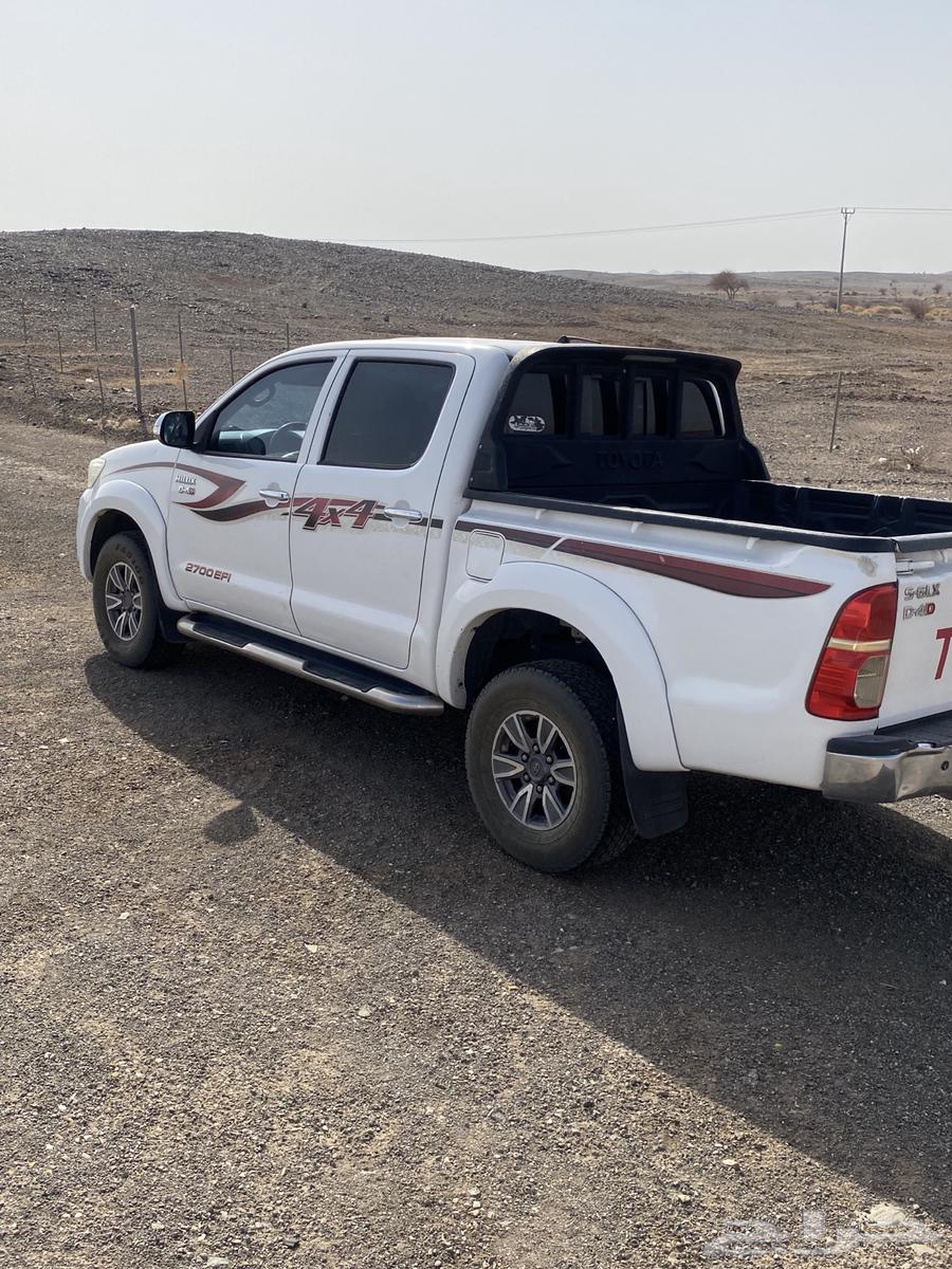 هايلكس 2014 مركب عليه مكينه برادو كل شي علي الشرط64380091632002111