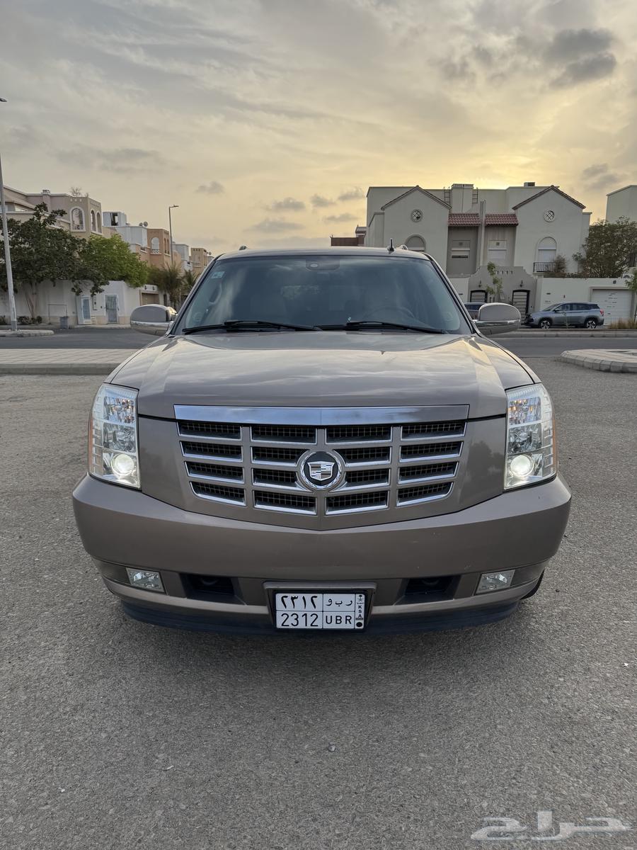 كاديلاك اسكاليد 200764382432529283110