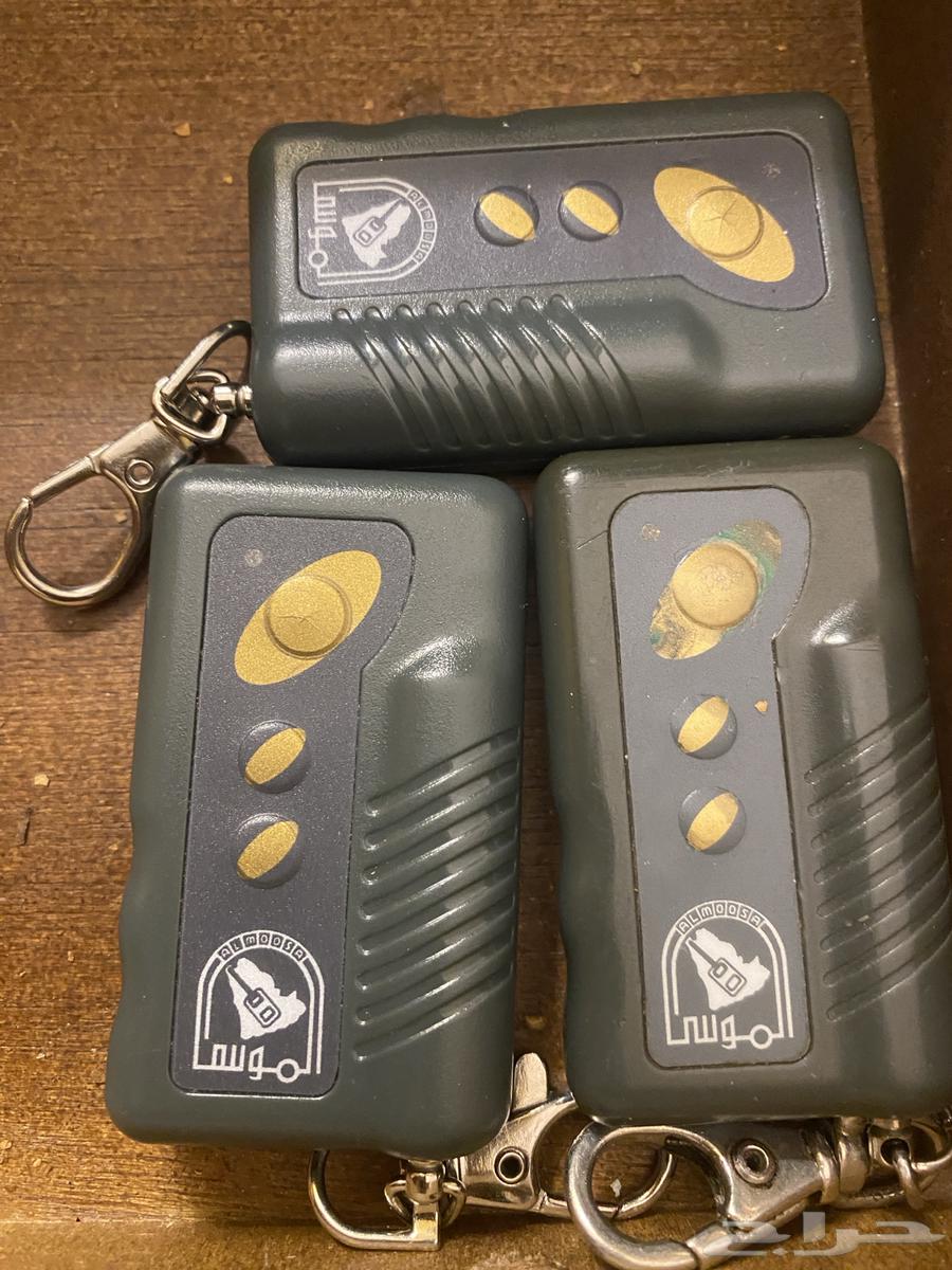 الاحساء  ريموت كراج للبيع الموسى للأبواب64381850567937111