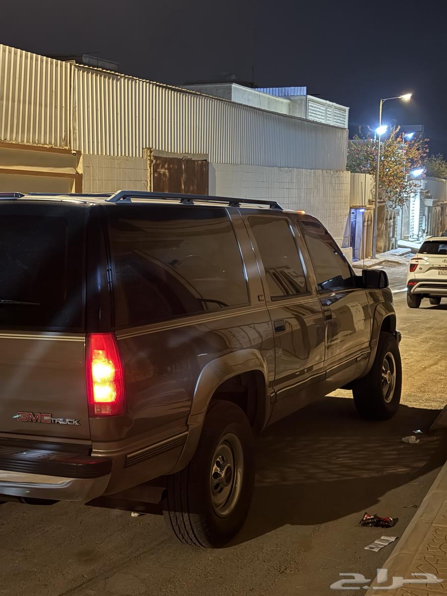 GMC Model 9464384855534466113