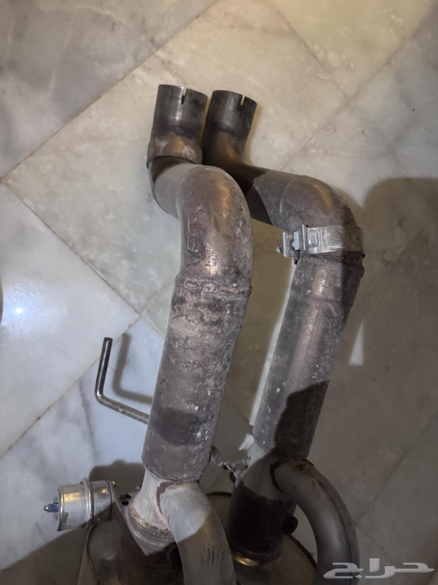 دبه الكترونيه مع جهازها64378527682689111