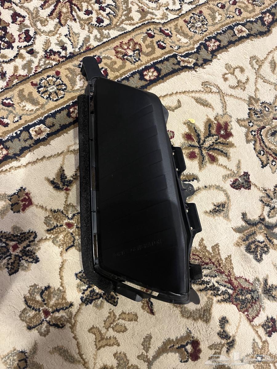 قطع غيار جديدة64379457643138111