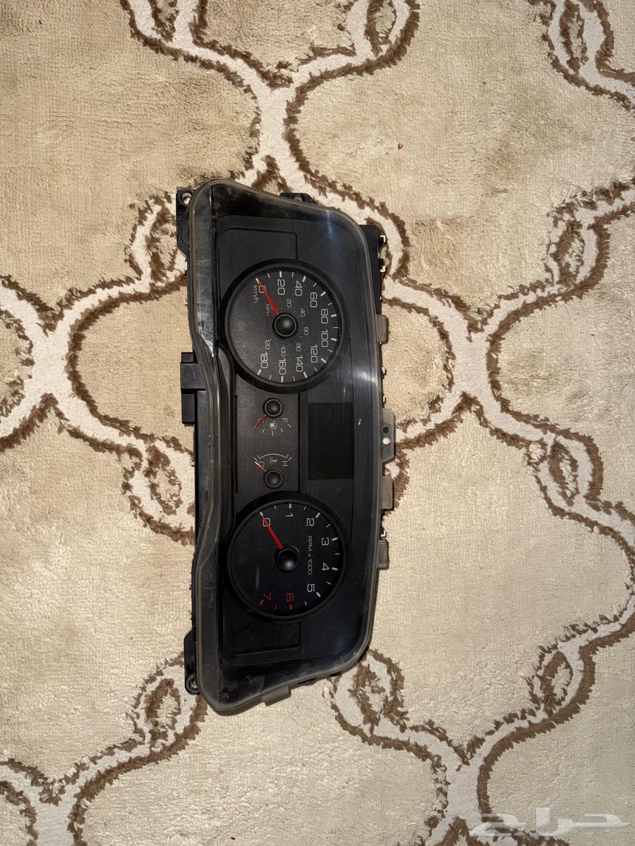 للبيع عداد فورد فكتوريا64380874789505110