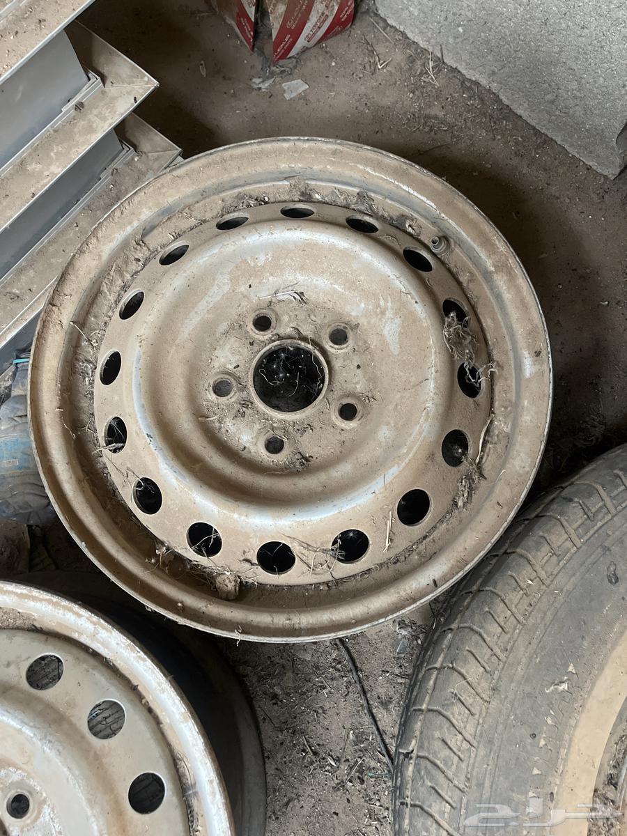 I have Al-Hilux rims from 12 to 15, almost new, I'll sell for any price64382210561665112