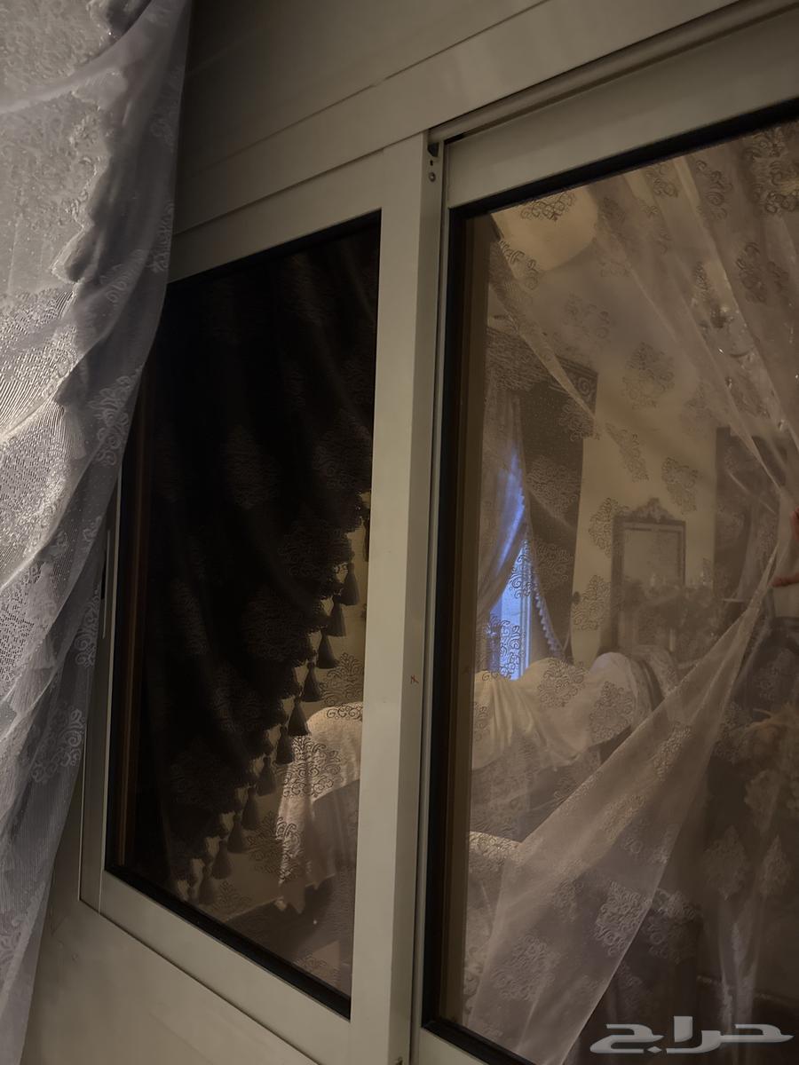 شباك للبيع 120 12064165942858498110