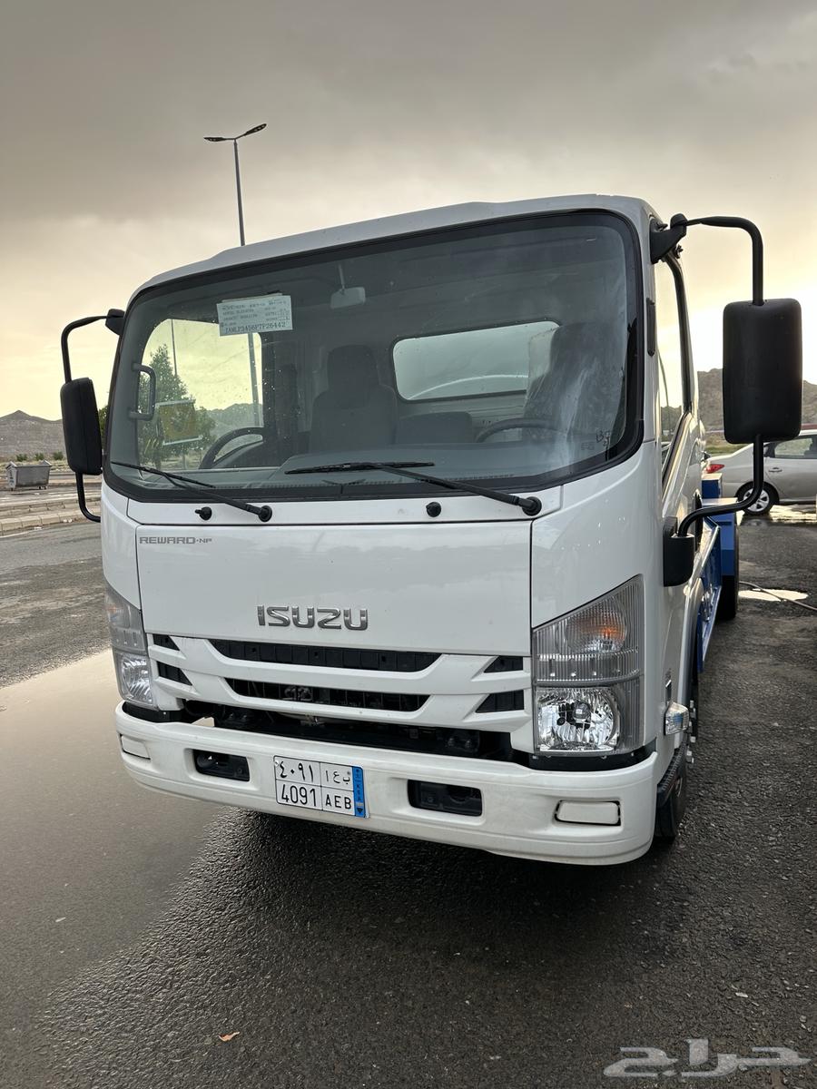 ايسوزو دينه 5طن طول شاص 5متر وعليه خزان ماء202364373949882883113