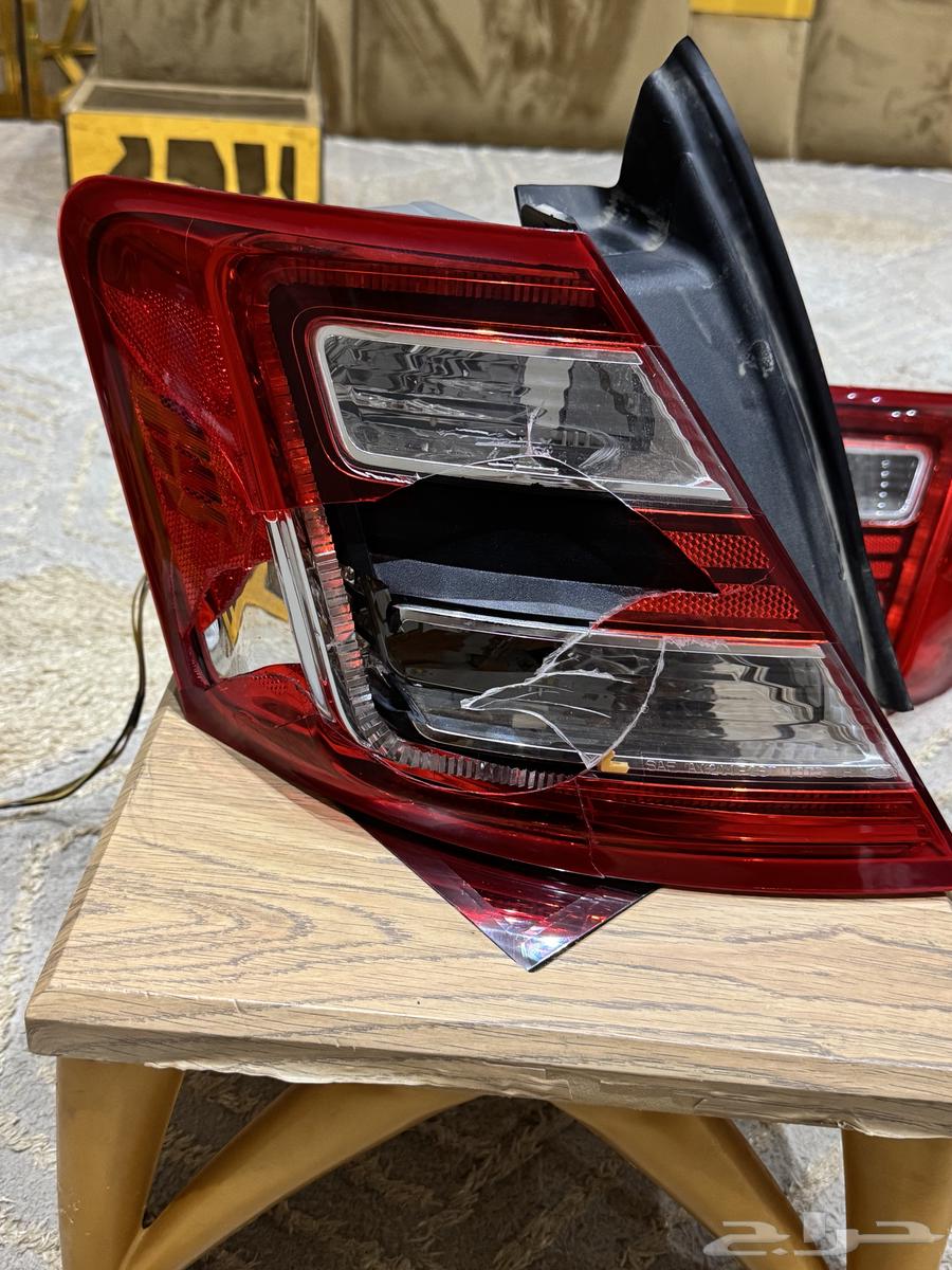 للبيع اسطبات فورد تورس64373165940481112