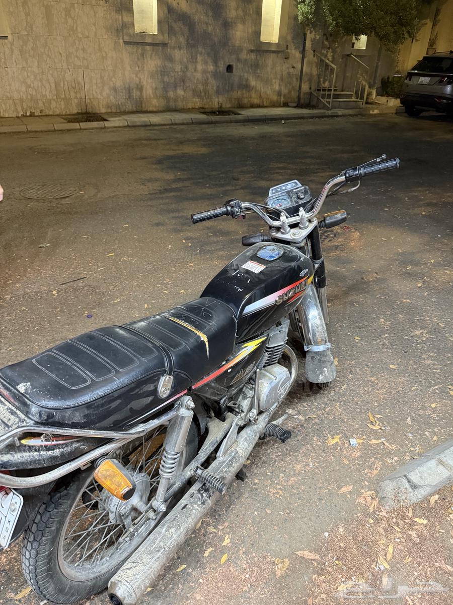 دباب سزوكي x100 الدباب مايشكي من شي لايجي الى الصامل64384451707009111