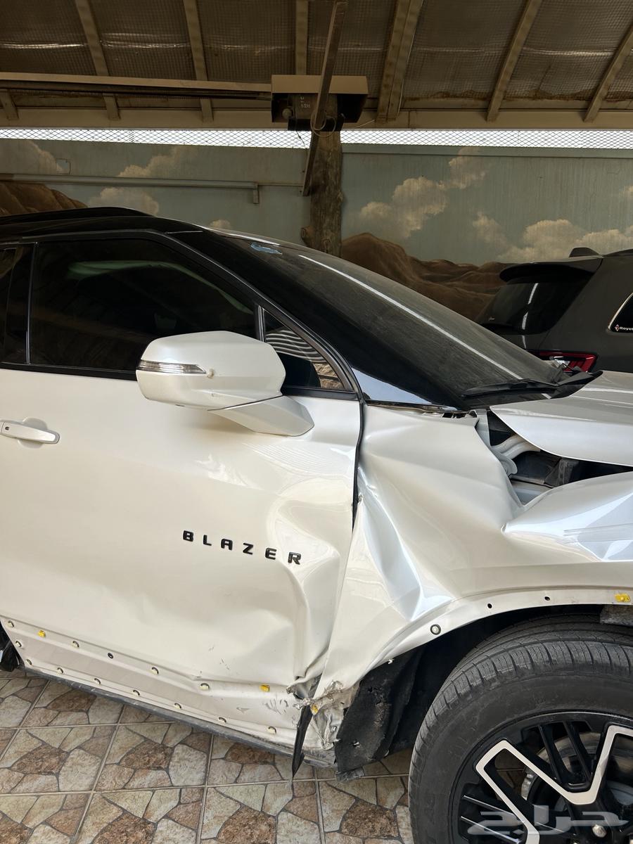 بليزر 2023 مصدوم خفيف64379746888449114